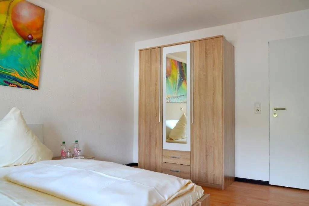 Landhaus Pohlhof ケルン 3*,